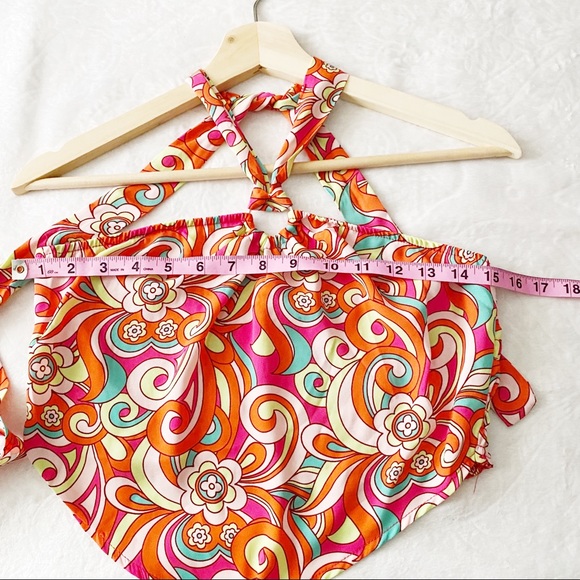 Groovy 70’s Floral Print Handkerchief Silky Halter Neck Crop Top - Picture 4 of 9